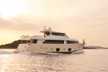 Ferretti 86