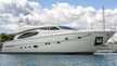 Ferretti 880