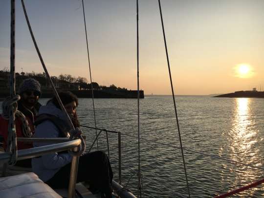 Mal schnell nach La Rochelle: Teambuilding auf einer Jeanneau Gin Fizz