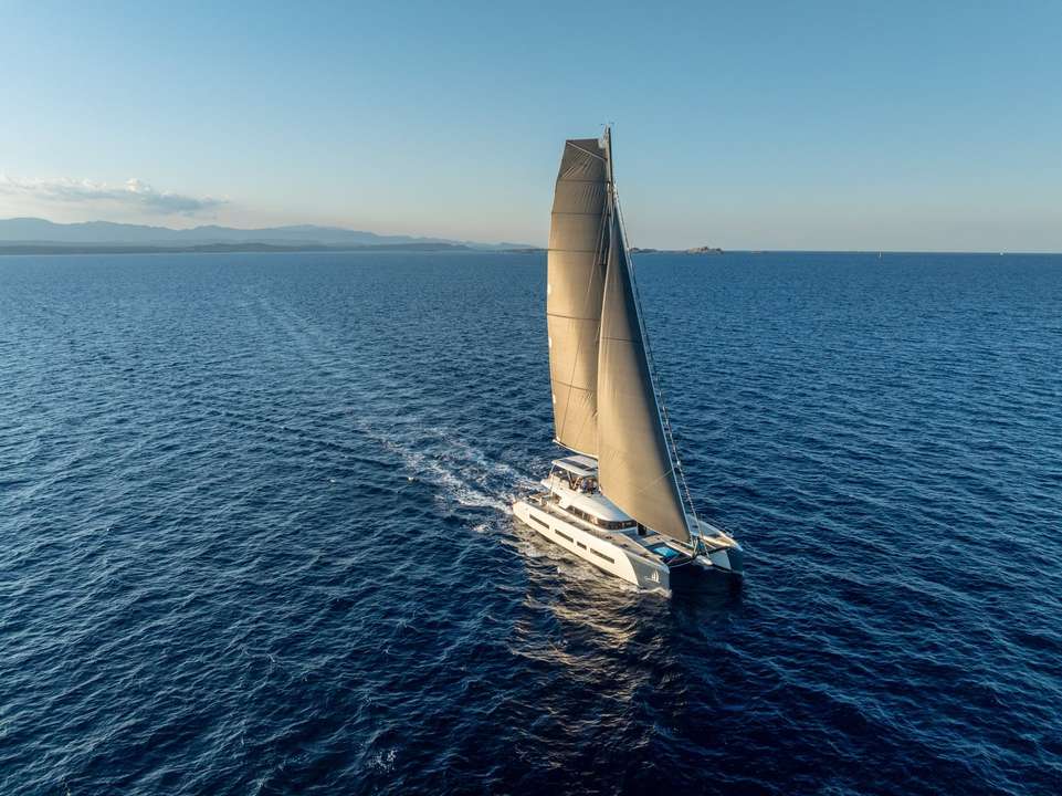 2025 Yacht Charter Barometer: Insights and Trends from a Mixed Boating Season
