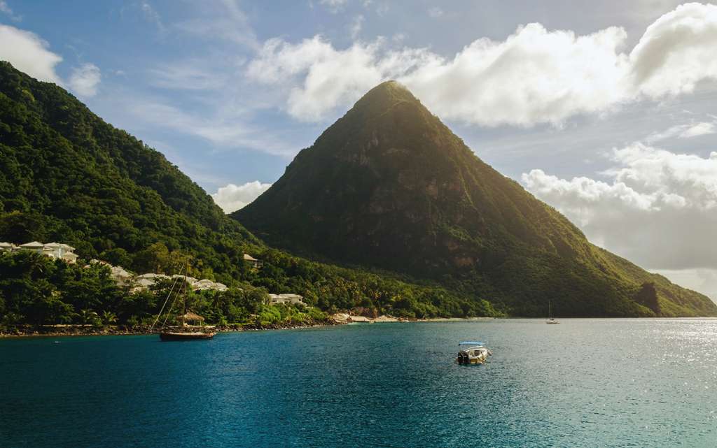 When to Sail in Your Favourite Locations?