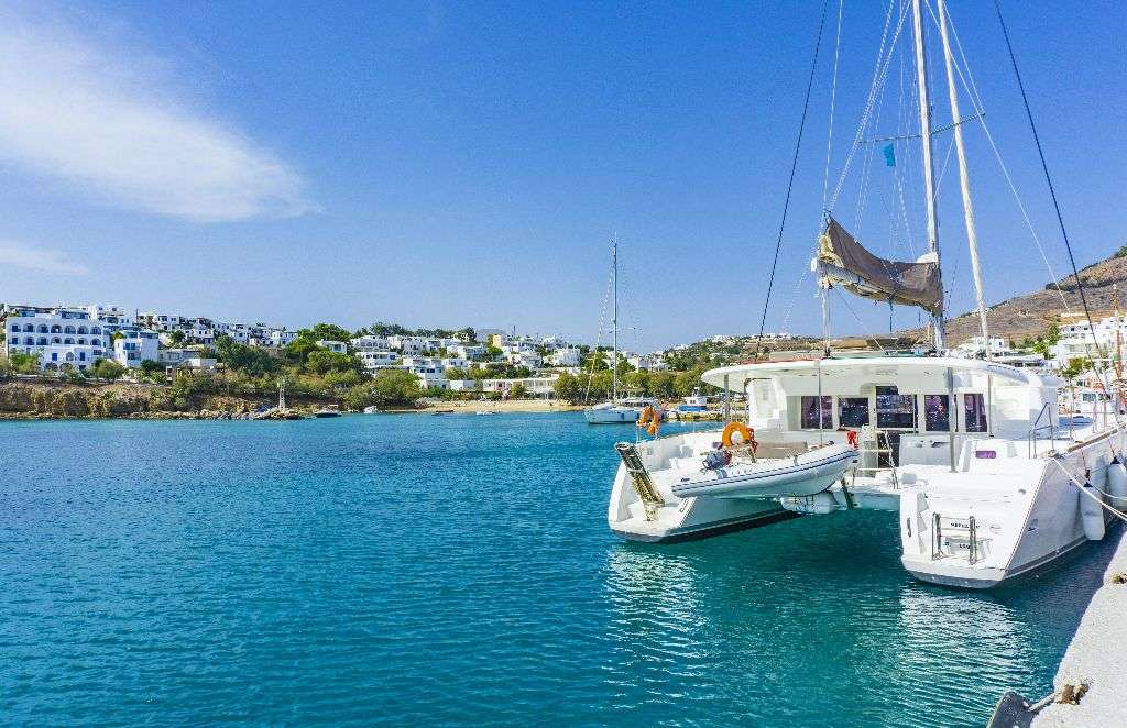 Scopri i principali aspetti di un catamarano