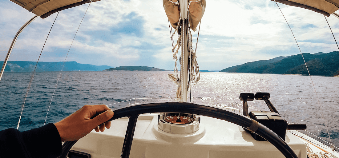 Welchen Segelschein benötigen Sie für Bareboat-Charter im Mittelmeer?