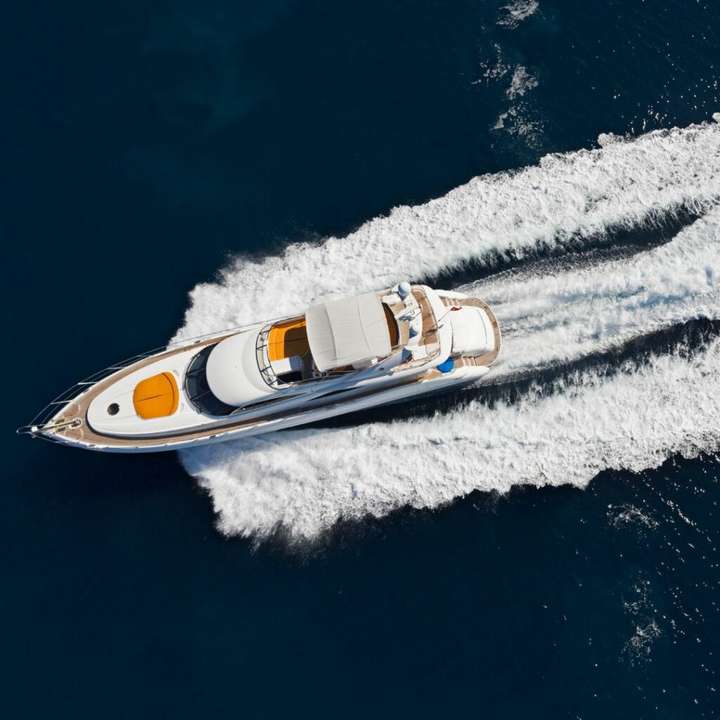 5 motivi incontestabili per noleggiare una barca a motore con GlobeSailor