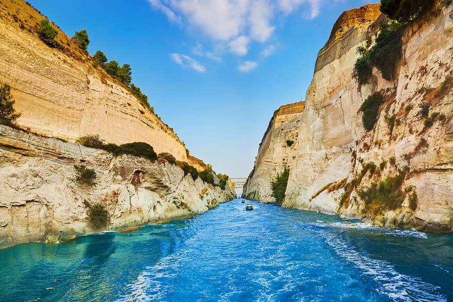GlobeSailor reviews: Sailing licence requirements in Greece