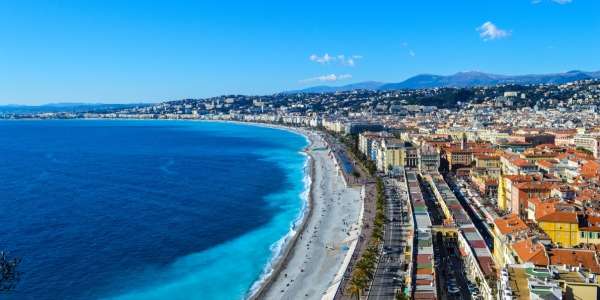 Costa Azzurra: quel piccolo paradiso conteso tra artisti, nobili e nouveaux riches