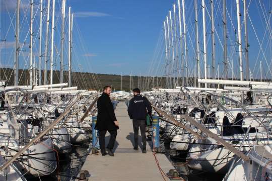 GlobeSailor in Kroatien: Besuch unserer Yachtcharter-Basen