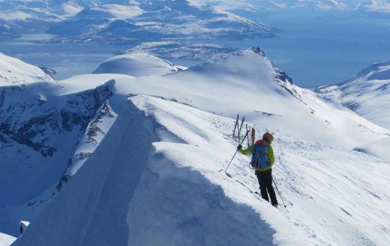 Suivez le guide : Adam vous emmène en Norvège