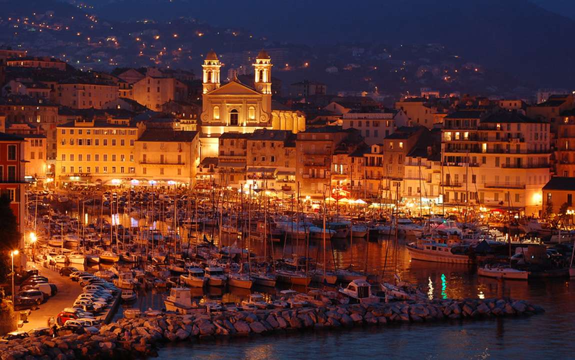 Découvrir les côtes corses au départ de Bastia