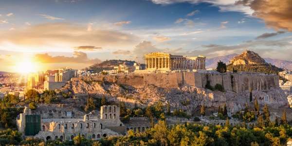 E se noleggiassi una barca ad Atene?