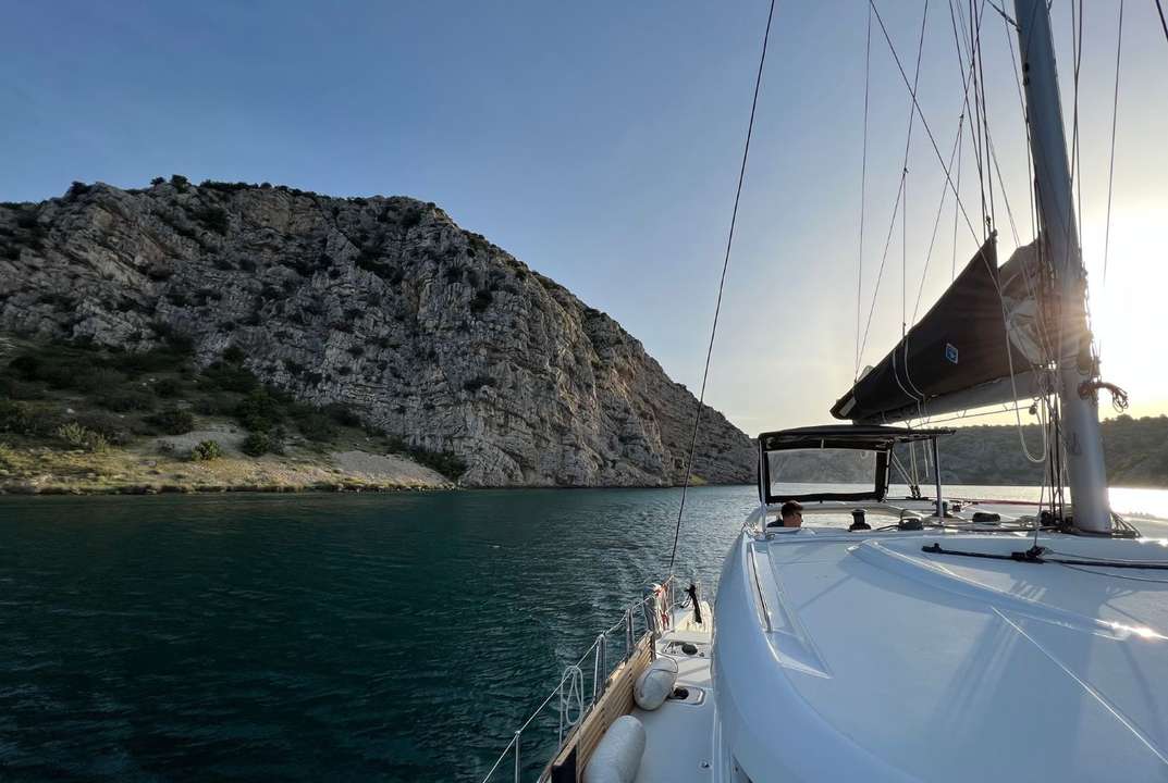 CÓMO ELEGIR EL BARCO PERFECTO PARA TU CRUCERO