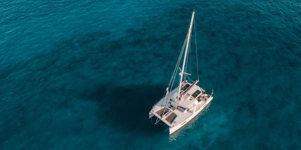 Lefkada in catamarano