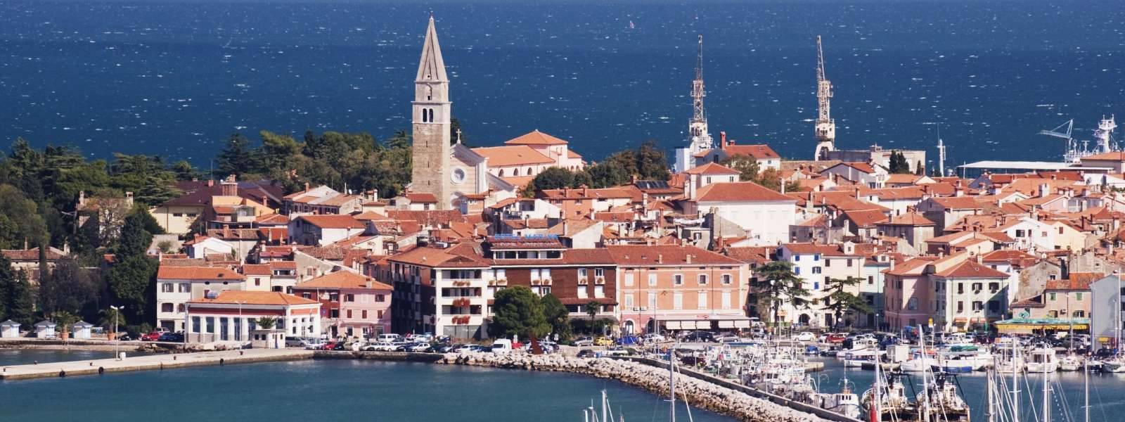 Izola