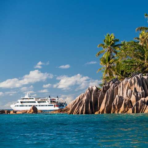 Naviguez dans le jardin d'éden des Seychelles