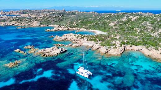 Imbarca per un esperienza di navigazione a vela di 3, 4 o 7 giorni