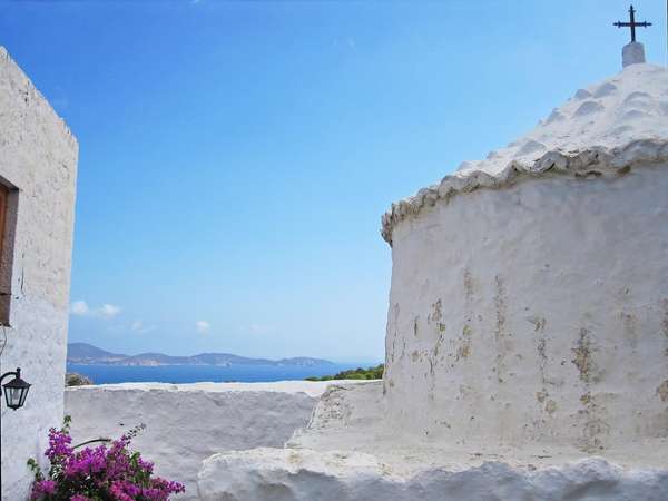 Patmos, zwischen Spiritualität und mediterraner Schönheit