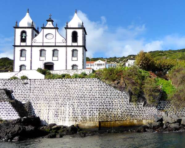 Visitez Calheta et son église Santa Catarina