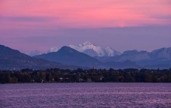 Colori magnifici durante la sera