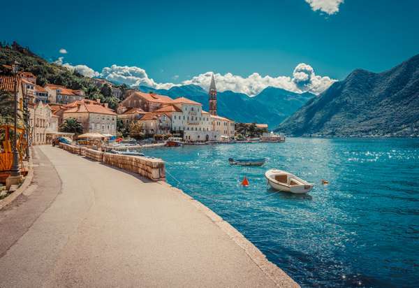 Visitez Perast et sa sublime église