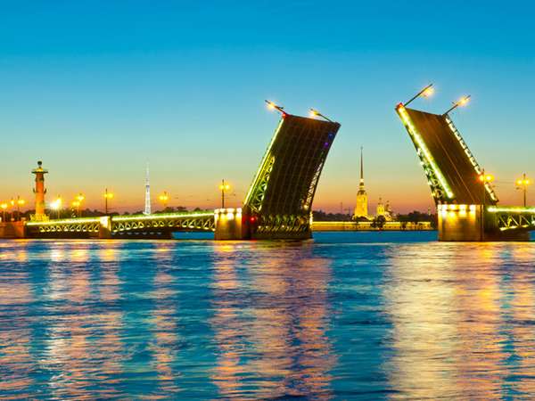Полюбуйтесь на разводные мосты