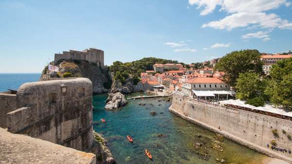 Dubrovnik und seine beeindruckenden Stadtmauern