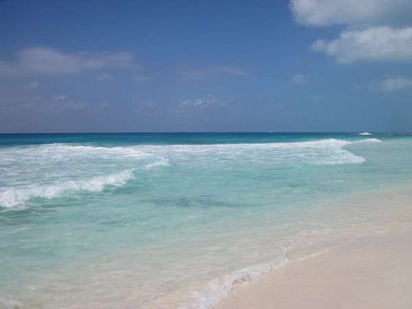 Das klare Wasser von Playa Mal Tiempo