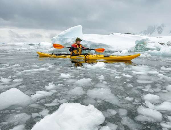 Faites du kayak en mer !