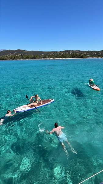 Krystalicznie czyste wody Rondinara