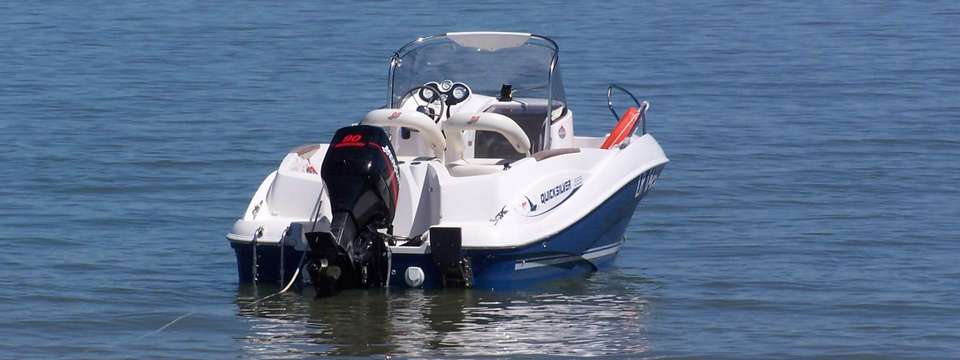 555 Commander