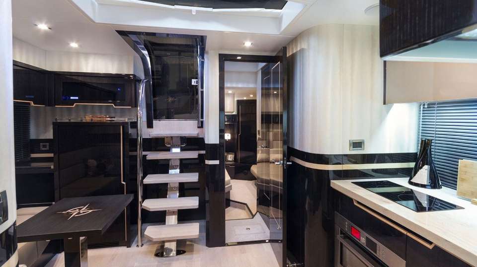 Galeon 485 HTS