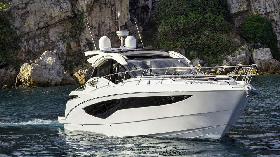 Galeon 485 HTS