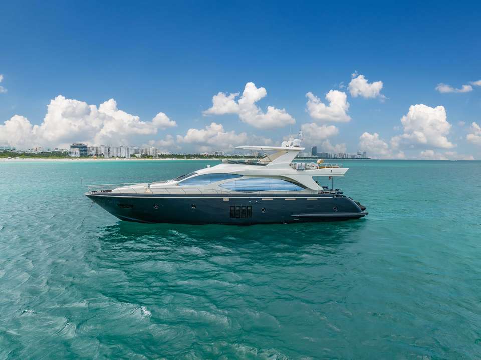 Azimut 84