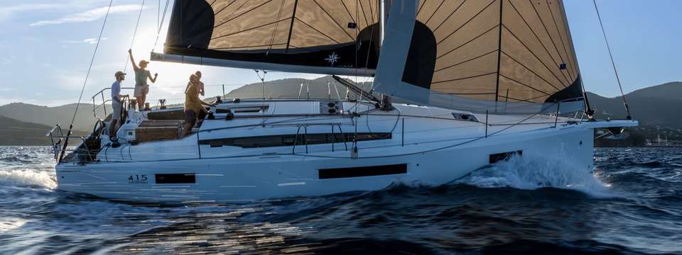 Sun Odyssey 415