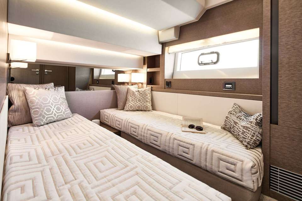 Prestige 630F