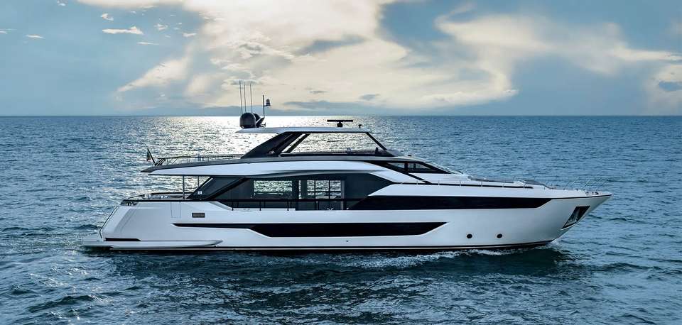 Ferretti Yachts 500