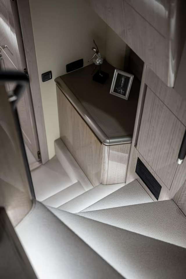 Galeon 700 Skydeck