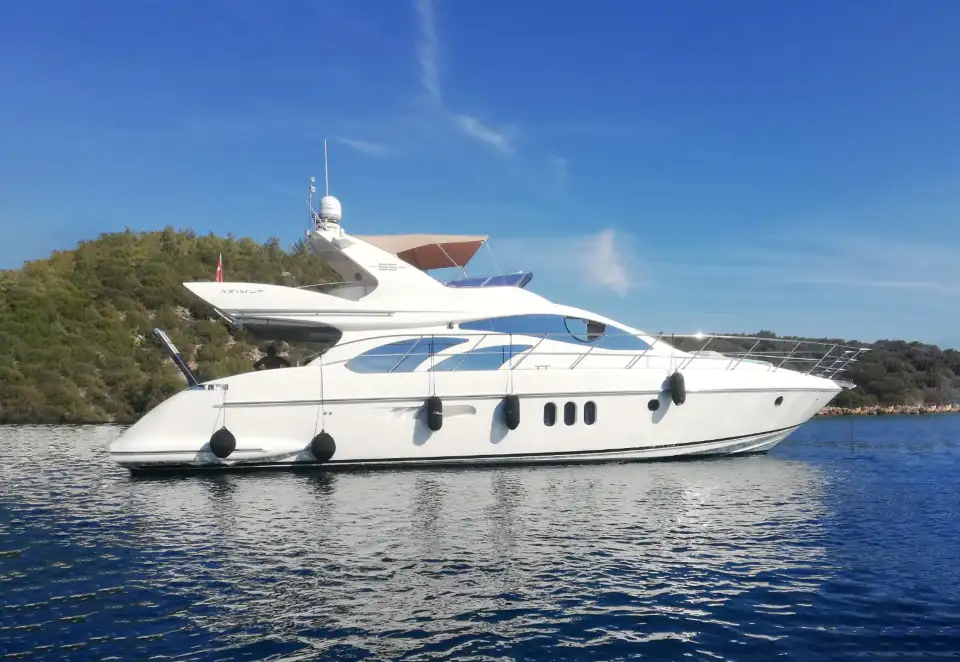 Azimut 55