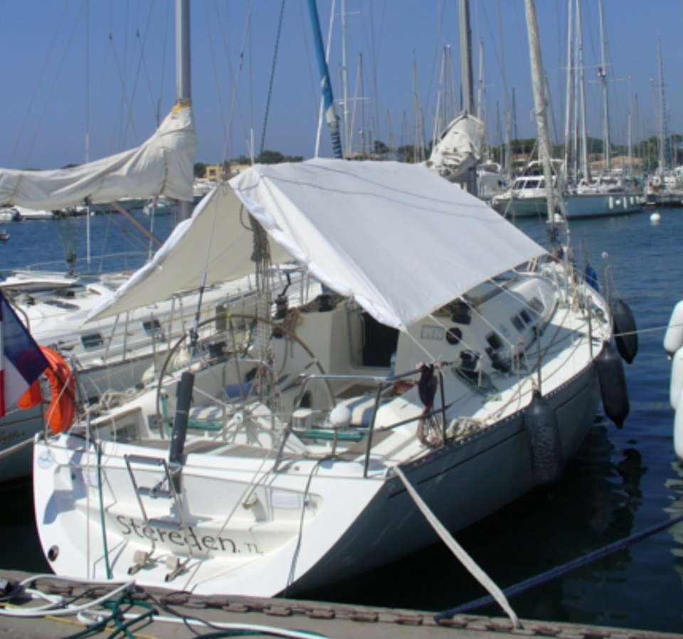 Dufour 414 Trophy