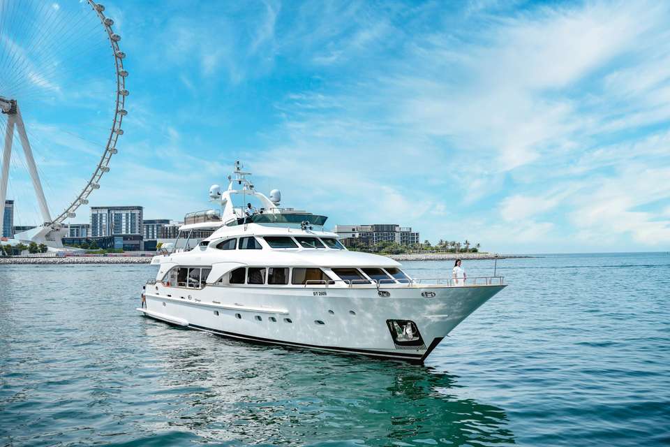 Benetti 110