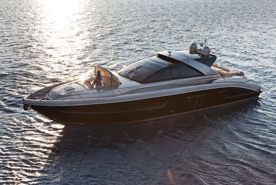 Riva 68 Ego