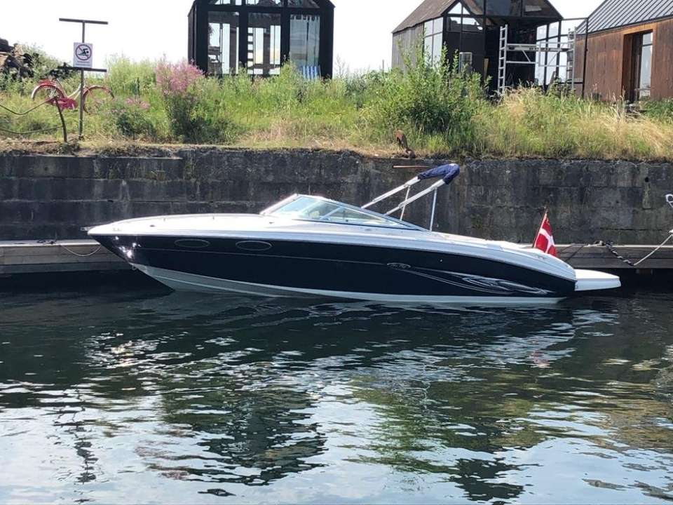 Sea Ray 240 Sun Sport