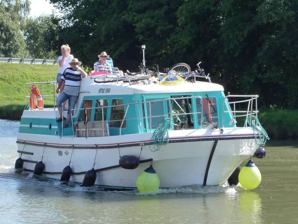 Boat 0