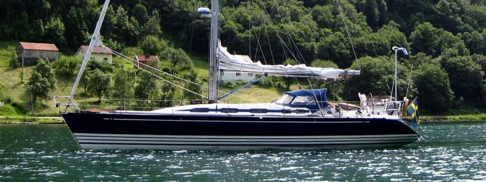 X Yacht 442