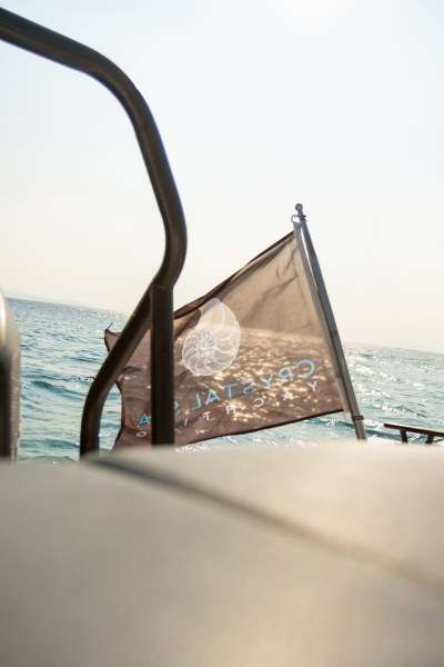 Axopar 37 XC Cross Cabin