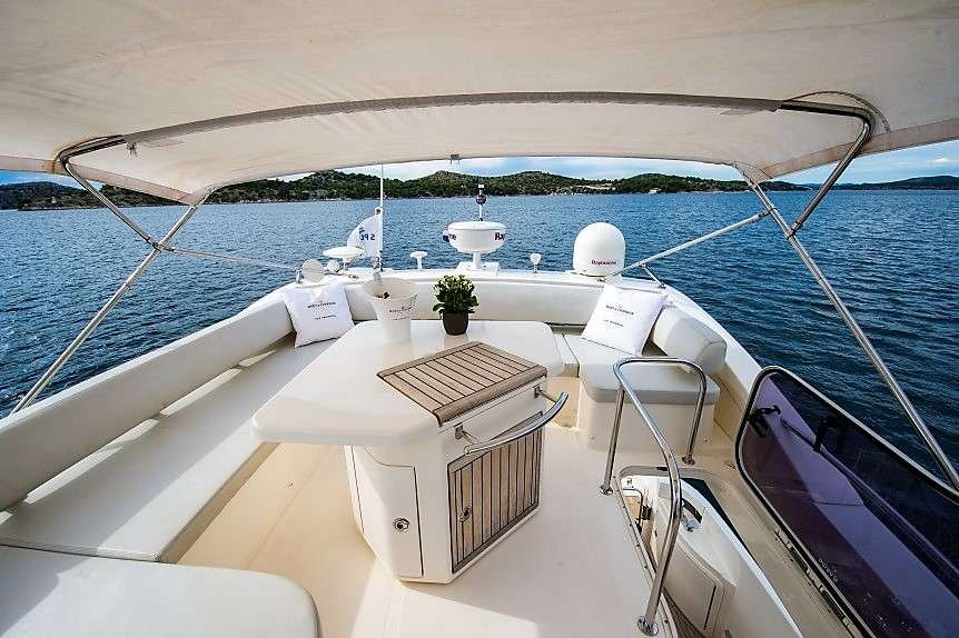 Azimut 47