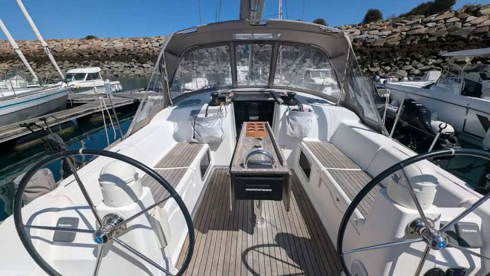 Dufour 375 Grand Large