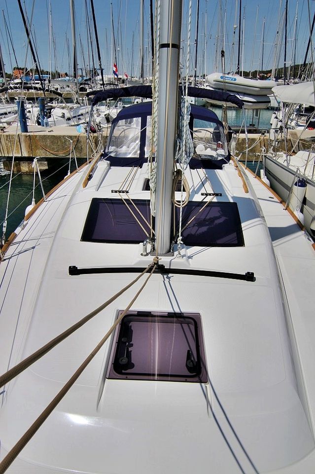 Dufour 382 Grand Large