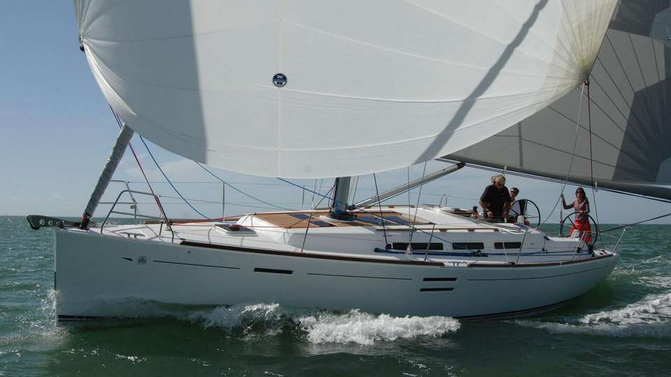 Dufour 40E