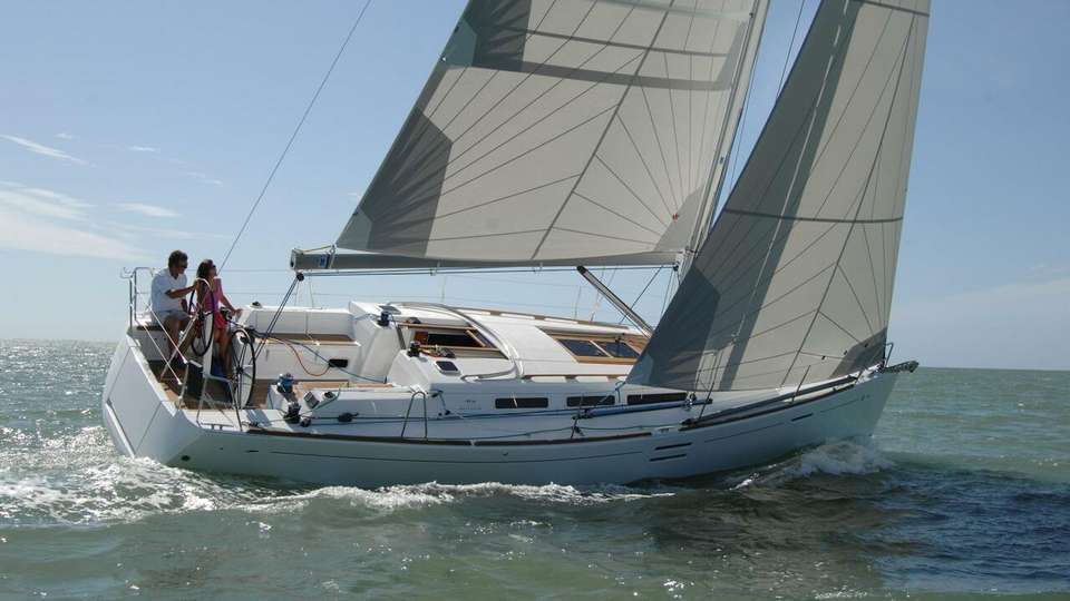 Dufour 40E