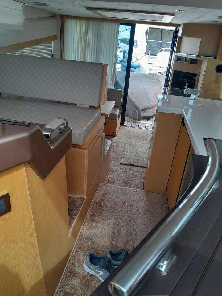 Galeon 420 Fly